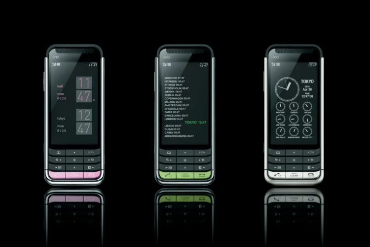G9（iida） カラー名称：mirror + pink、black + green、titanium + silver